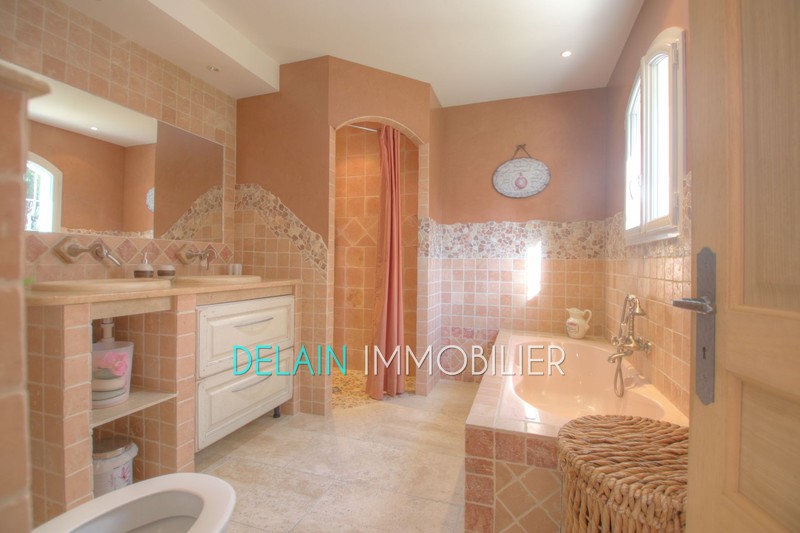 Vente villa provençale Roquefort-les-Pins  