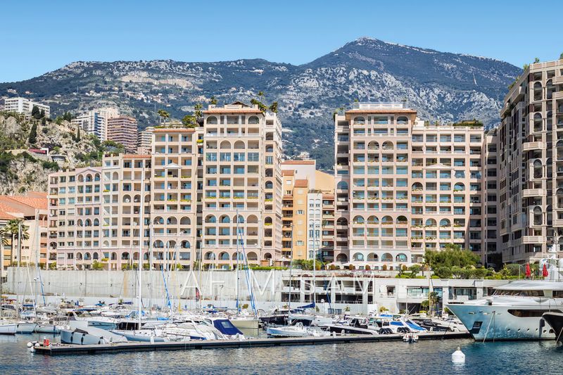Appartement Monaco Fontvieille,  Location appartement  5 pièces   716&nbsp;m&sup2;
