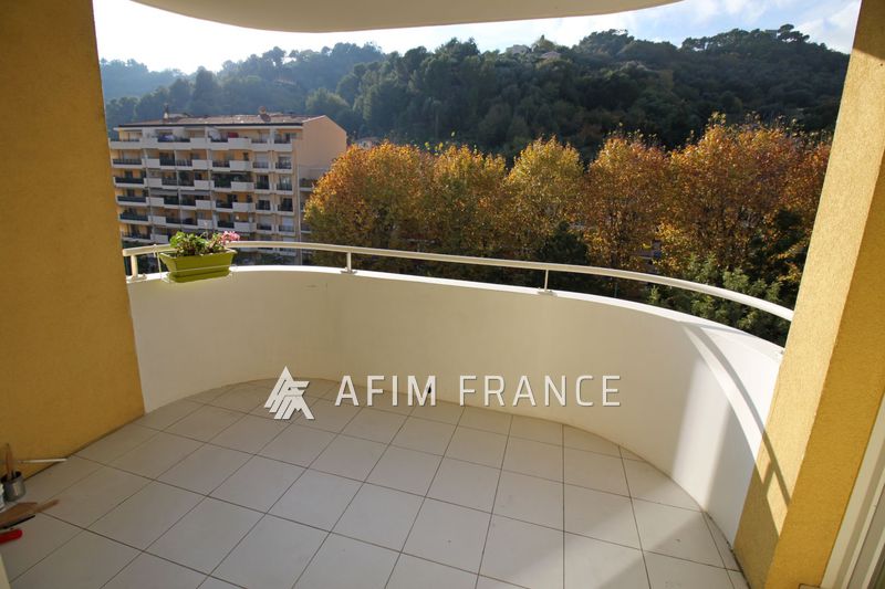 Photo Apartment Menton Carei, Rentals apartment 2 rooms 45 m²