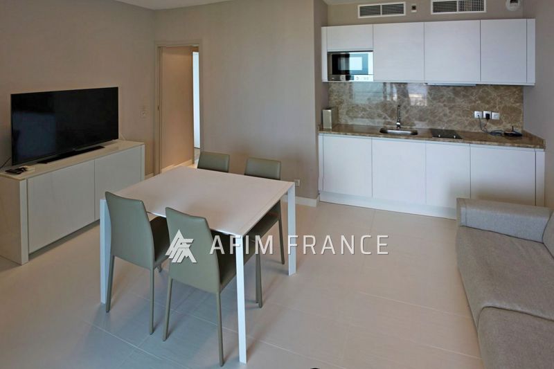 Photo Appartement Beausoleil Centre-ville, Location appartement 2 pièces 42 m²