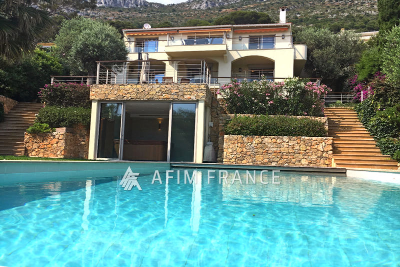 Photo Villa Cap-d'Ail Location villa 5 chambres 300 m²