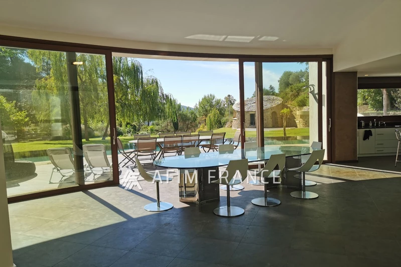 Location villa Peille  