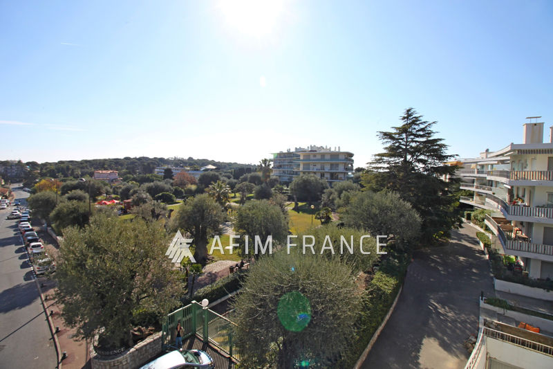 Photo Appartement Roquebrune-Cap-Martin Location saisonnière appartement 2 pièces 53 m²