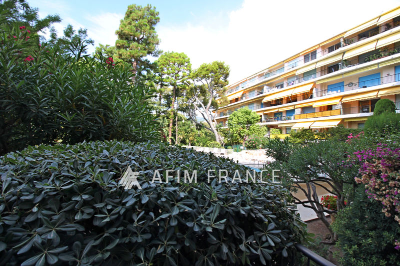 Photo Appartement Cap-d'Ail Location appartement 2 pièces 48 m²