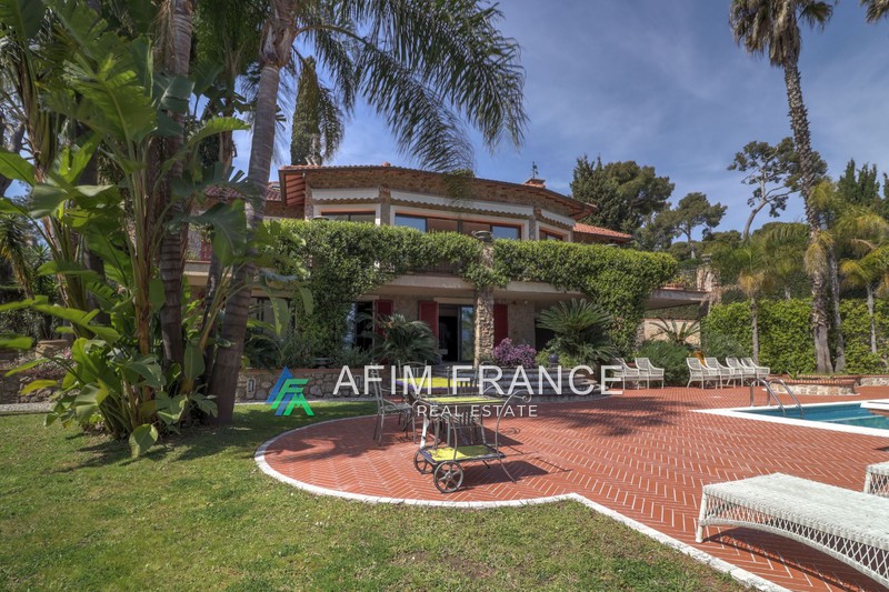 Photo Villa Roquebrune-Cap-Martin Cap martin,   to buy villa  6 bedrooms   360&nbsp;m&sup2;