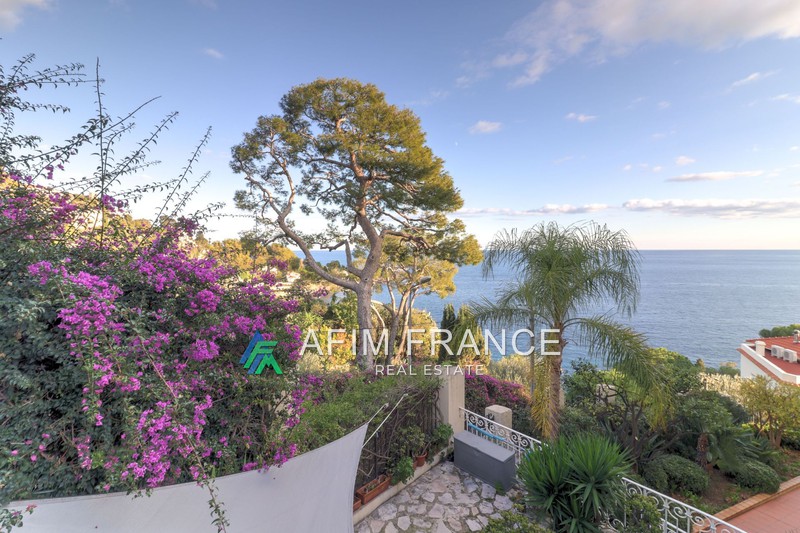 Photo House Cap-d&#039;Ail Bord de mer,   to buy house  3 bedrooms   89&nbsp;m&sup2;