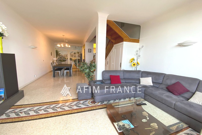 Photo Appartement Beausoleil Centre-ville, achat appartement 3 pièces 94 m²