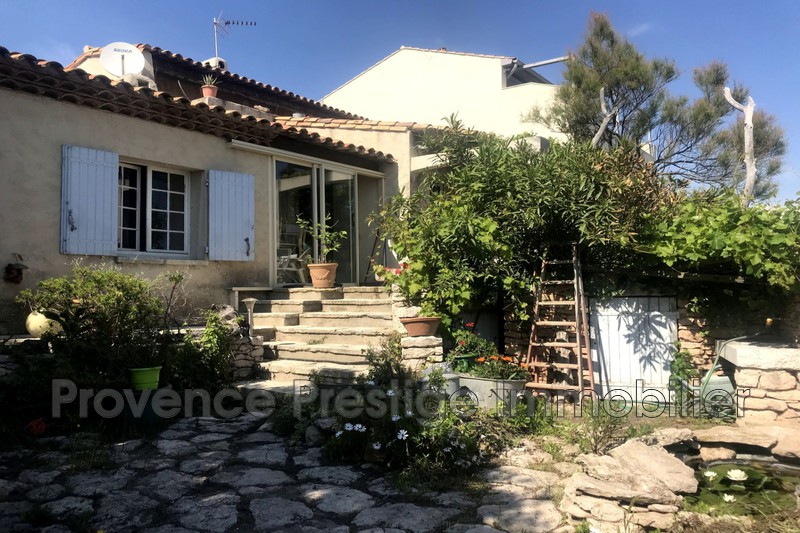 Photo n°2 - Location Maison villa provençale Martigues 13500 - 1 950 €