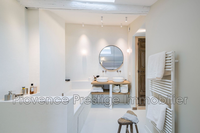 Location appartement Aix-en-Provence  