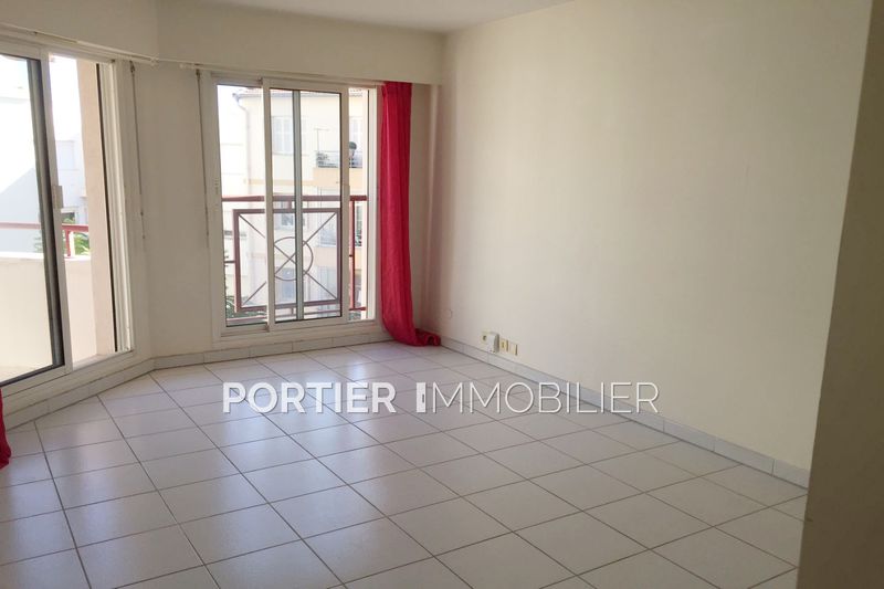 Photo Appartement Antibes Centre, Location appartement 2 pièces 35 m²