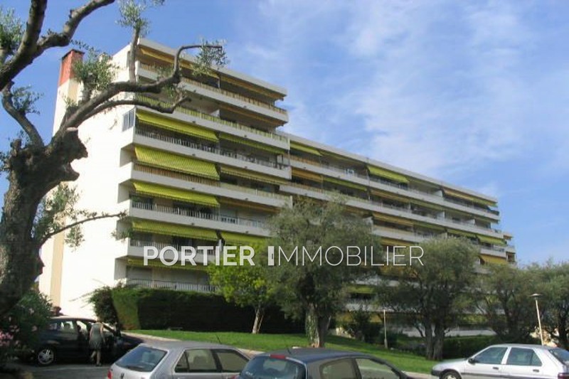 Photo Parking Antibes Hauteurs, Location parking