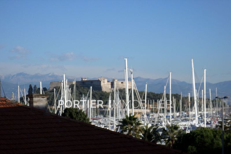 Photo Appartement Antibes Centre, Location appartement 2 pièces 43 m²