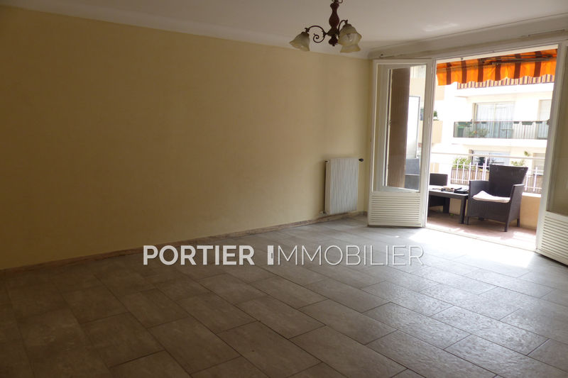 Photo Appartement Antibes Centre, Location appartement 2 pièces 43 m²