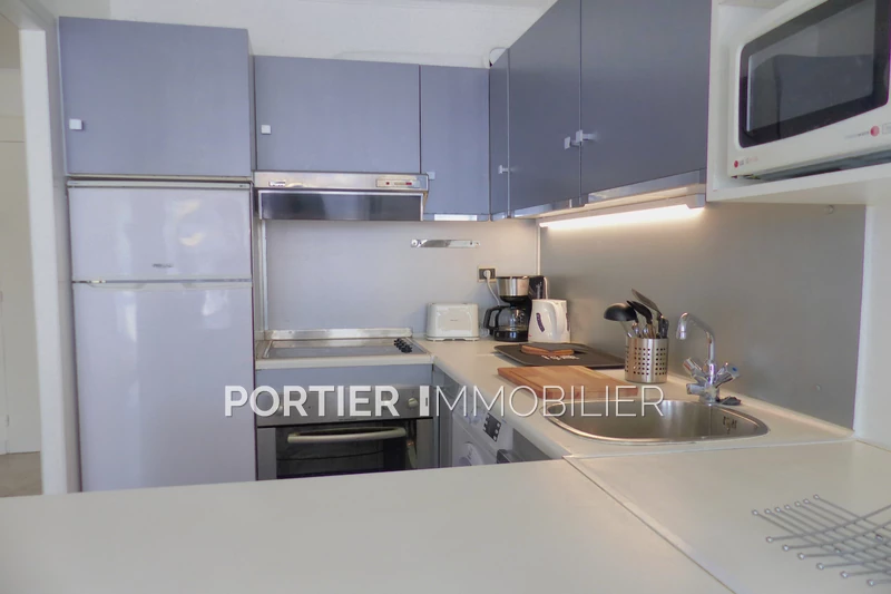 Location appartement Antibes  