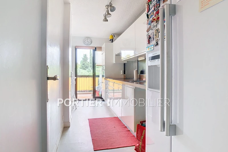 Location appartement Antibes  