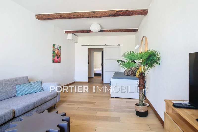 Location appartement Antibes  