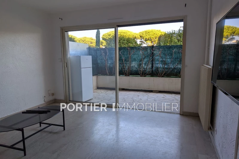 Location appartement Antibes  Location appartement Antibes