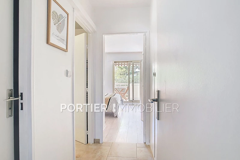 Location appartement Antibes  