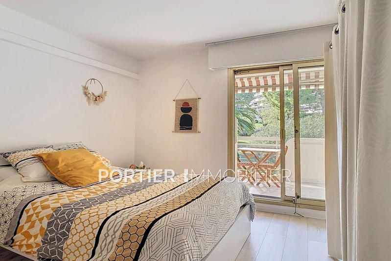 Location appartement Antibes  