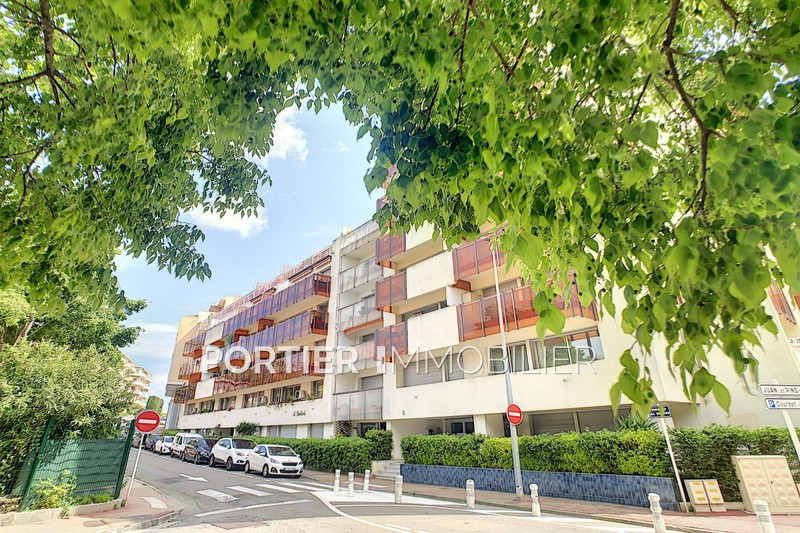 Photo Appartement Juan-les-Pins Juan-les-pins, achat appartement 2 pièces 37 m²