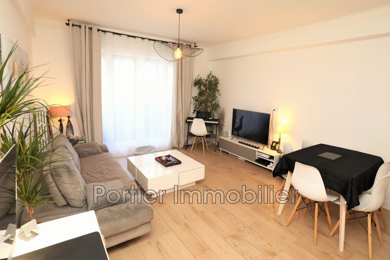 Photo Apartment Antibes Centre,   to buy apartment  3 rooms   65&nbsp;m&sup2;