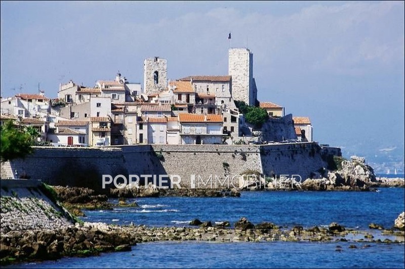 Photo Garage en sous sol Antibes Centre, achat garage en sous sol