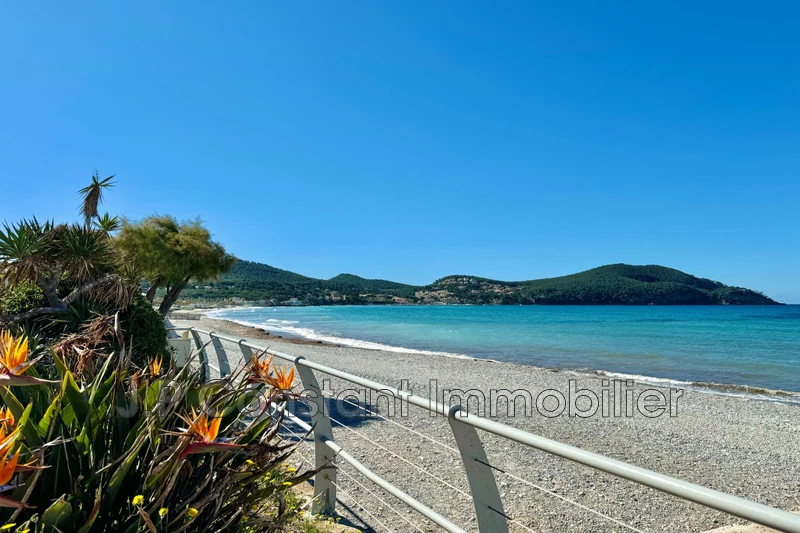 Vente appartement Saint-Cyr-sur-Mer  