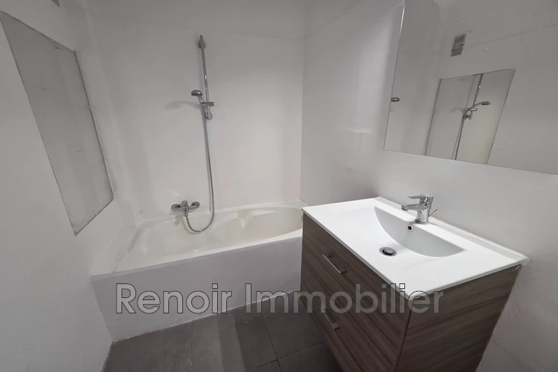 Location appartement Cagnes-sur-Mer  