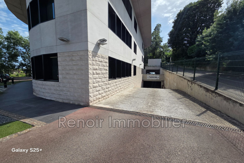 Professionnel murs local professionnel La Colle-sur-Loup  
