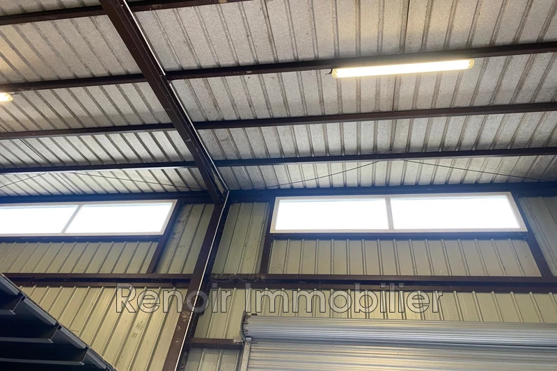 Professionnel entrepôt Saint-Jeannet  