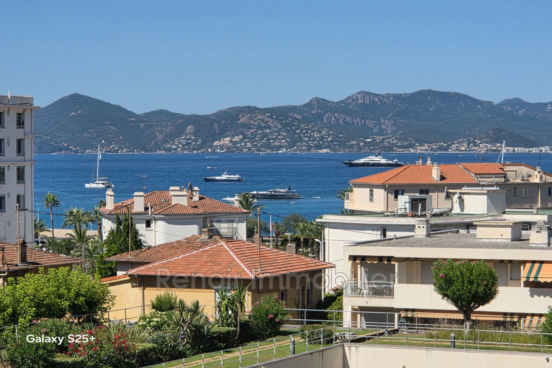 Appartement 3 pièces 90 m² · à Cannes · 90 m² · 980 000 €