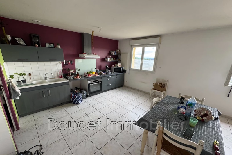 Professionnel immeuble Magalas  