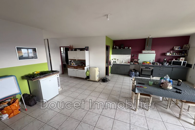 Professionnel immeuble Magalas  