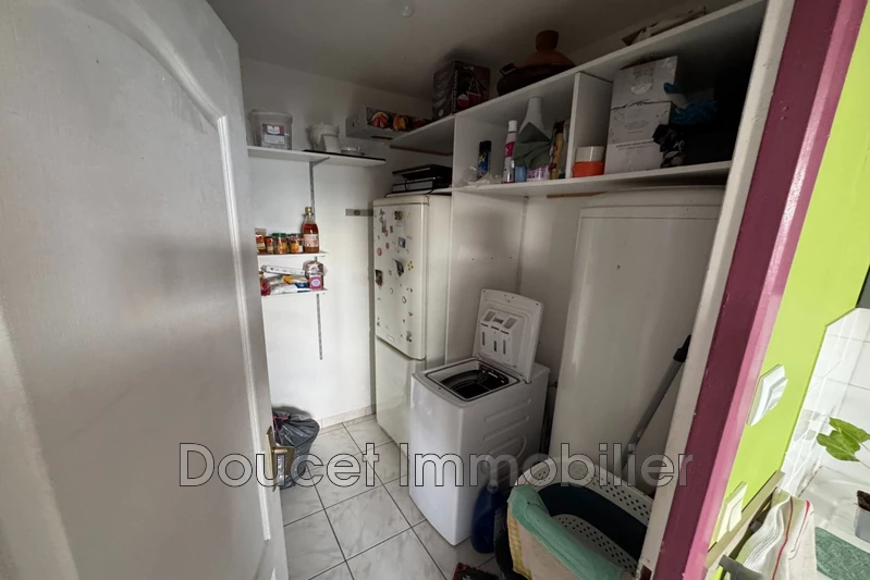 Professionnel immeuble Magalas  