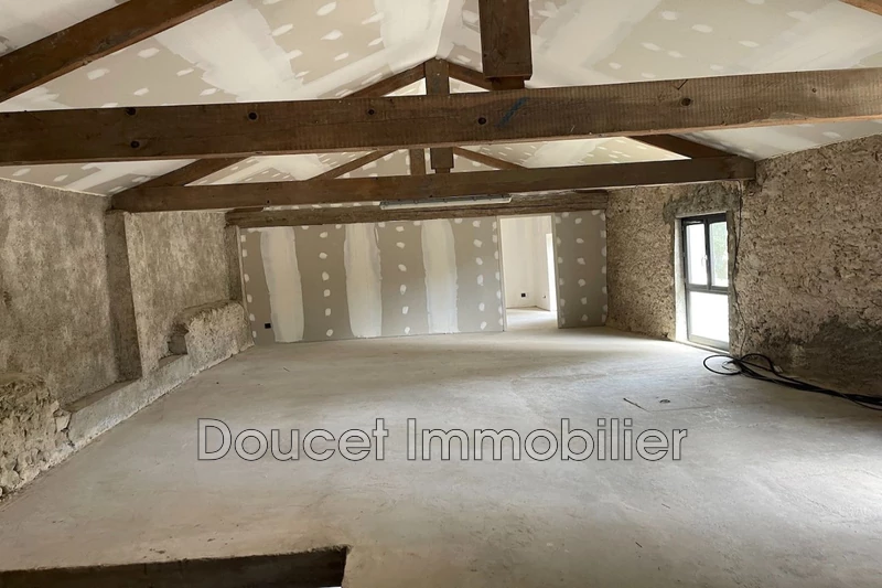 Professionnel cave Sauvian  