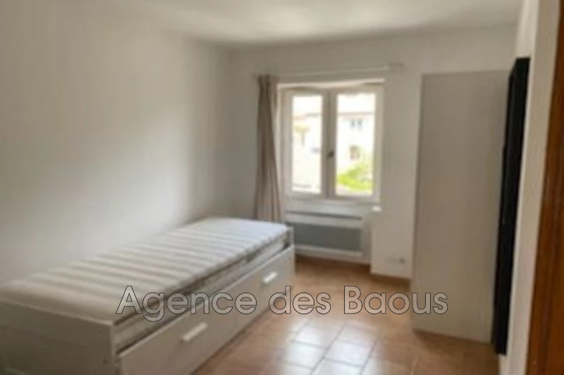 Location appartement Saint-Jeannet  