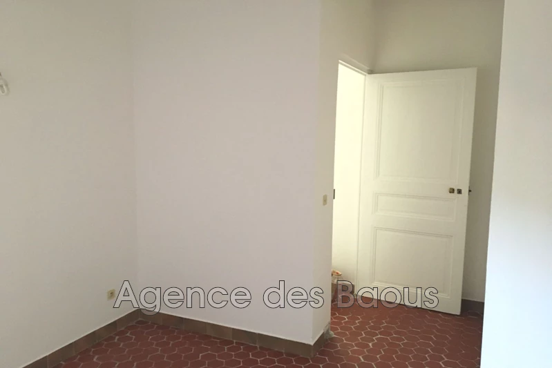 Location appartement Saint-Jeannet  