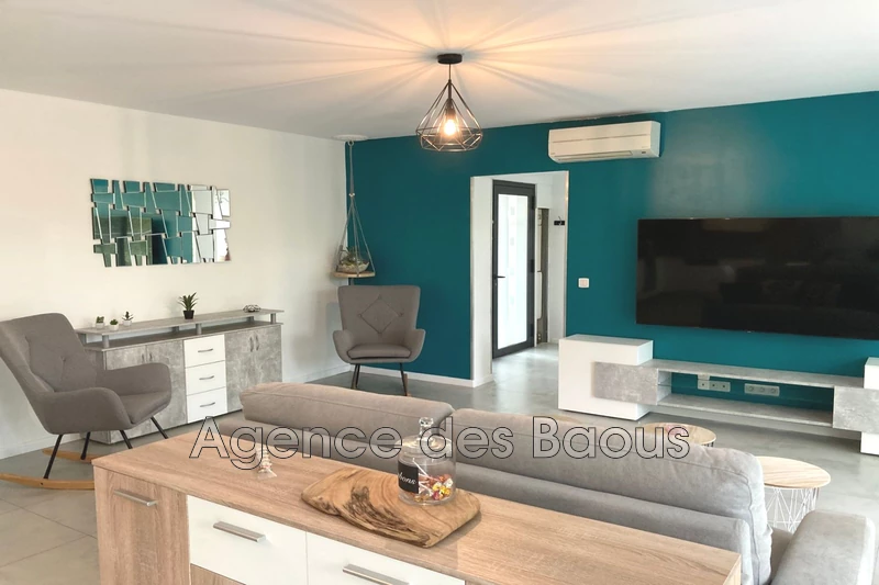 Location appartement Saint-Jeannet  
