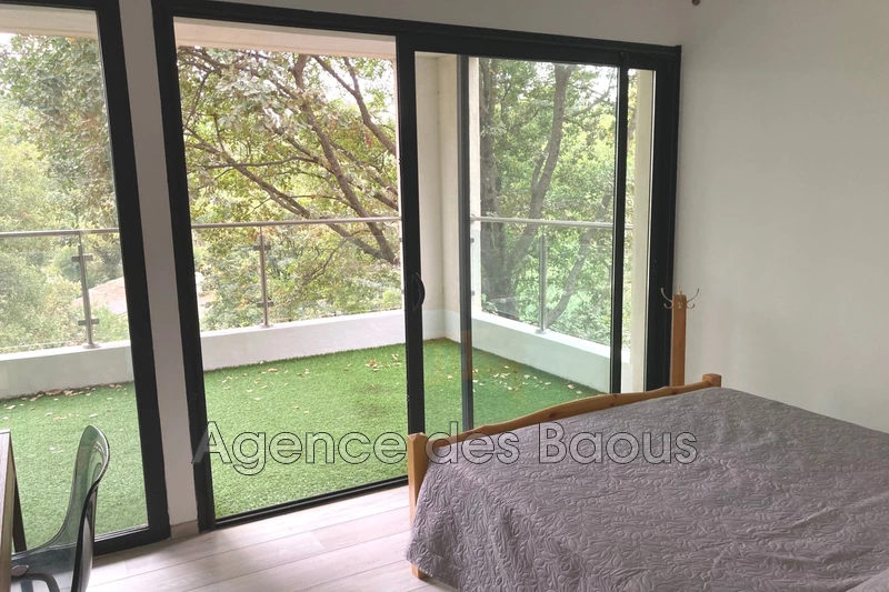Location appartement Saint-Jeannet  