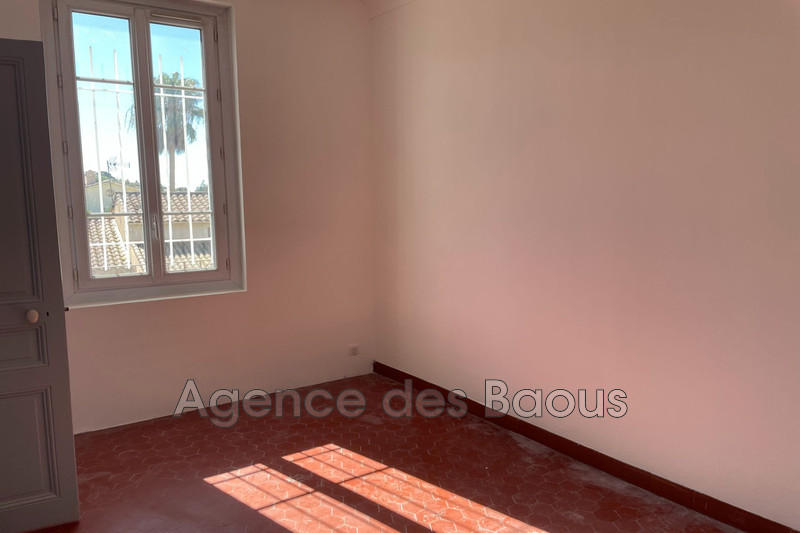 Location appartement Vence  