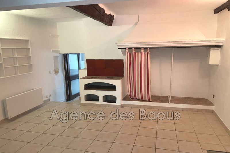 Location appartement Tourrettes-sur-Loup  