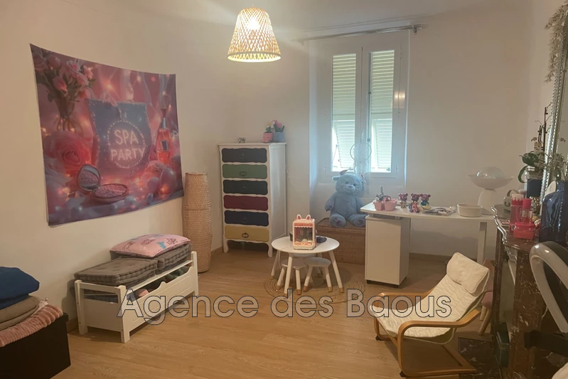 Location appartement Saint-Jeannet  
