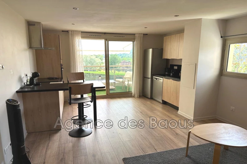 Location appartement Mandelieu-la-Napoule  
