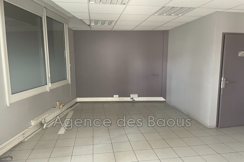 Professionnel local commercial Saint-Jeannet  