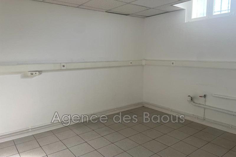 Professionnel local commercial Saint-Jeannet  