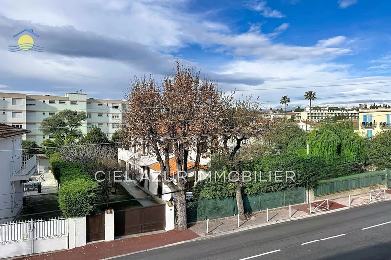 Location appartement Juan-les-Pins  