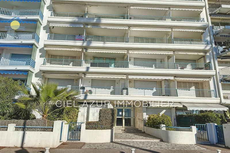 appartement  studio  Juan-les-Pins Bord de mer  22 m² -   