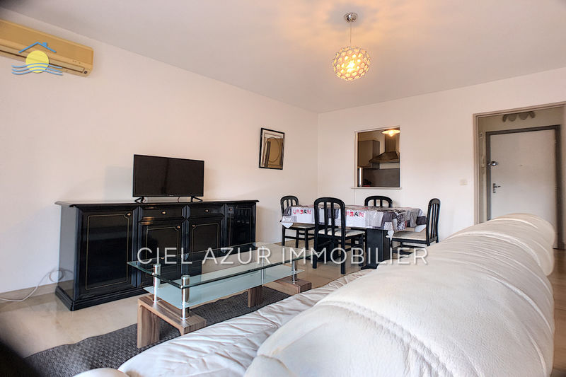 Photo Apartment Juan-les-Pins Bord de mer, Rentals apartment 2 rooms 40 m²