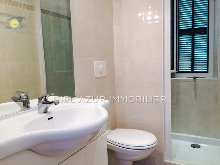 Location saisonnière villa Antibes  