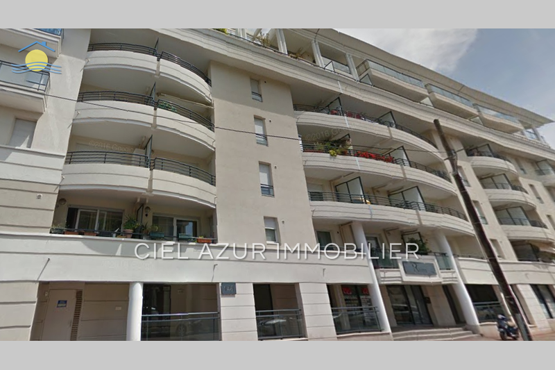 Location saisonnière Appartement Juan-les-pins Square du lys Appartement Juan-les-Pins Square du lys, Location saisonnière appartement 2 pièces 38 m²